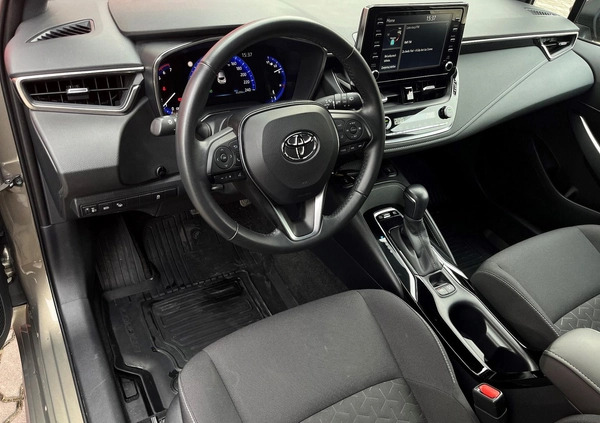 Toyota Corolla cena 97840 przebieg: 45393, rok produkcji 2020 z Praszka małe 497